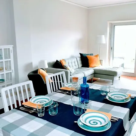 Fantastic With Ocean View Near The Beach